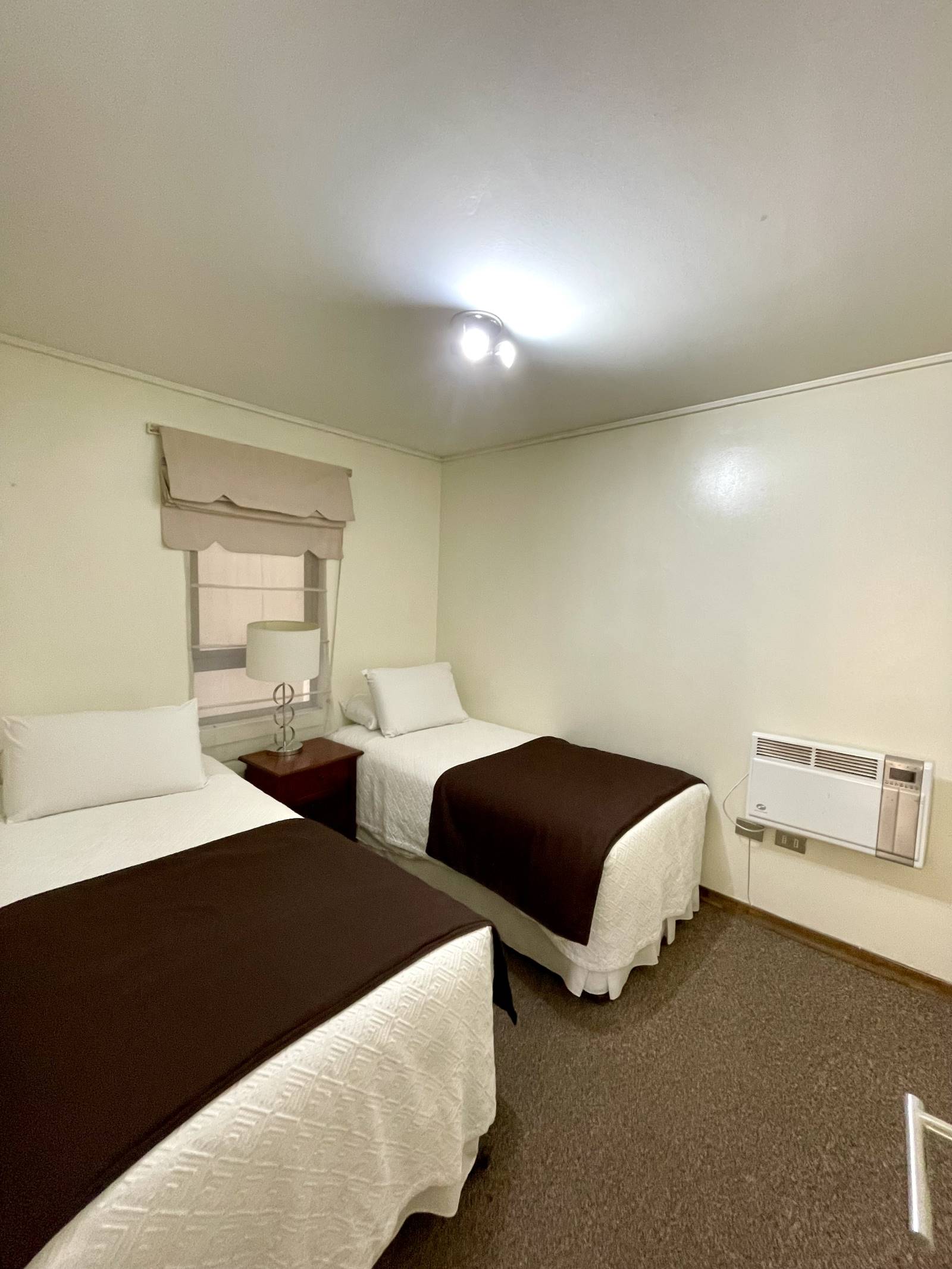 Segundo dormitorio con dos camas individuales